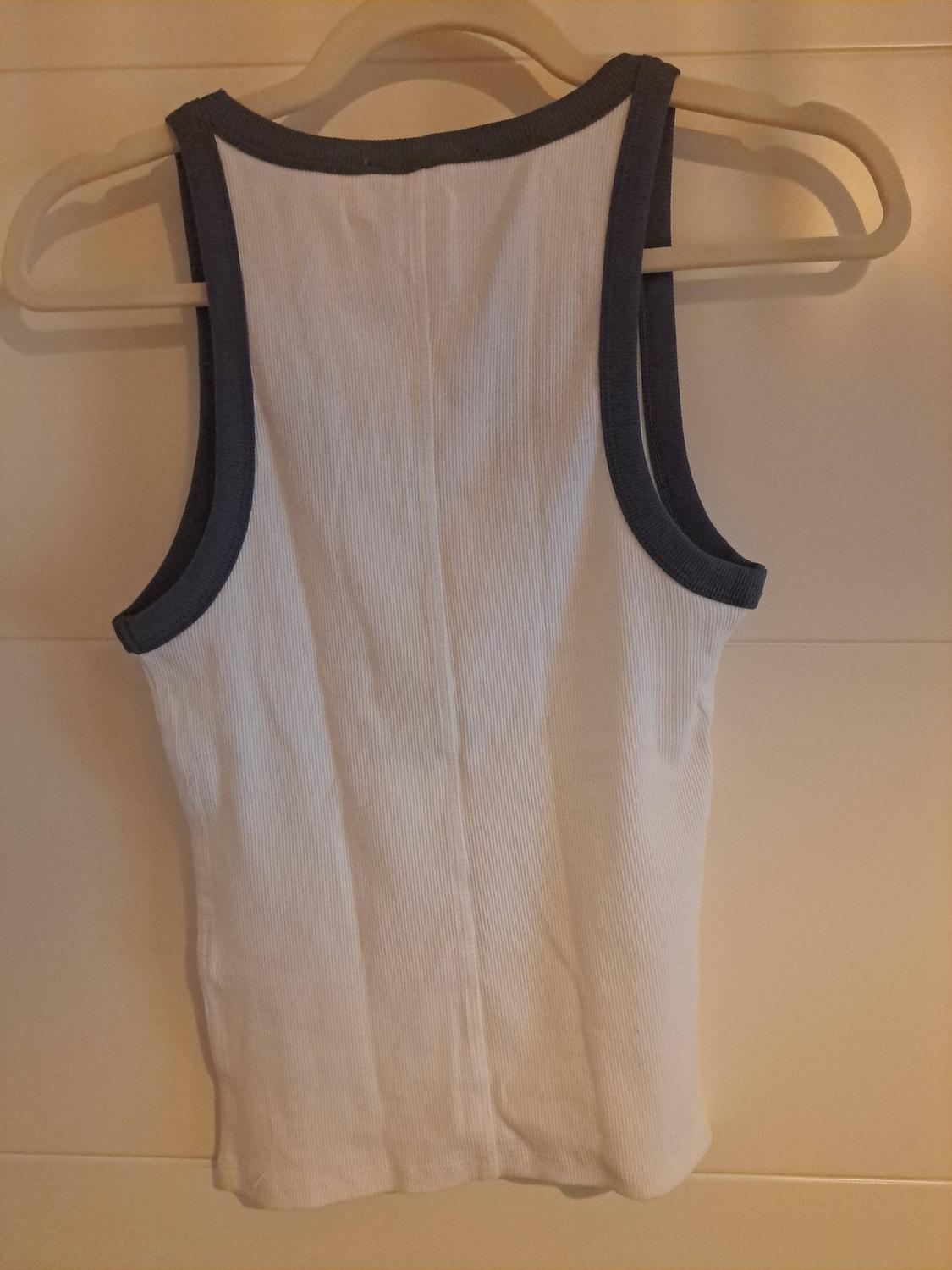 RIB SLEEVELESS TOP - Image 2