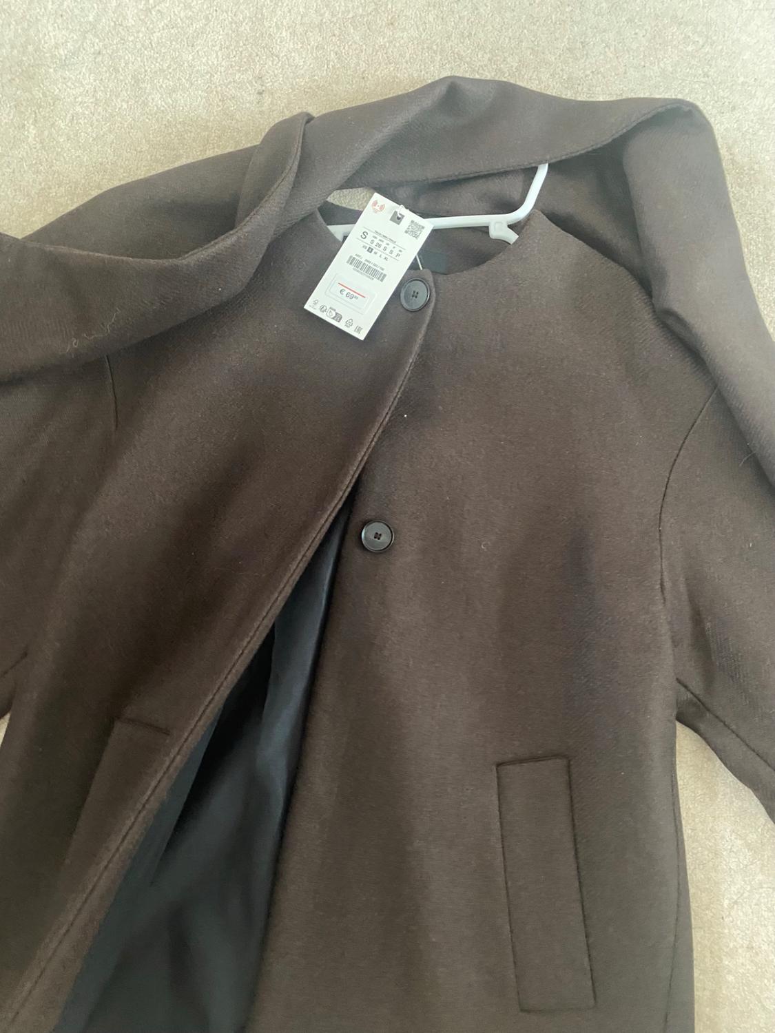 CROPPED WOOL COAT WITH SCARF - Image 4
