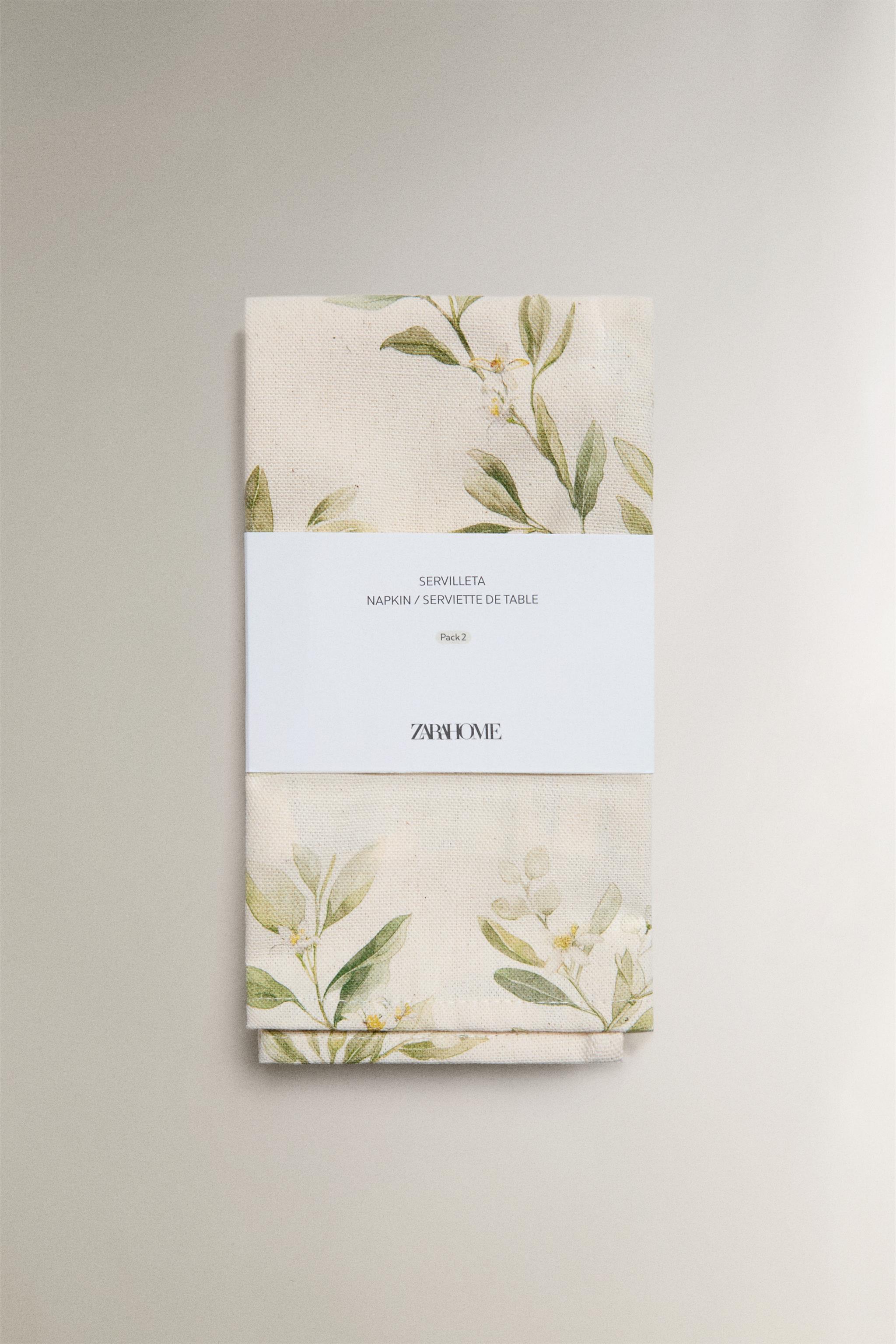 BRANCH AND FLORAL PRINT NAPKINS (PACK OF 2)