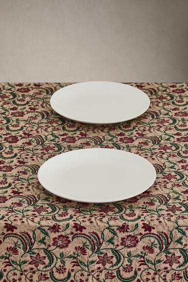 NAPPE EN COTON À MOTIFS FLORAUX ENCADRÉS NOËL - Beige clair de Zara - Image 1