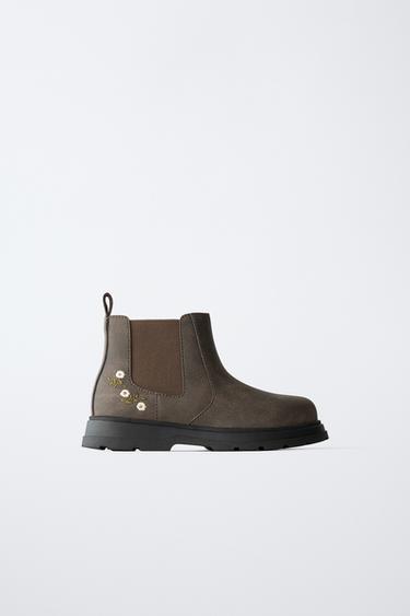 BOTA CHELSEA FLORES - Marrón de Zara