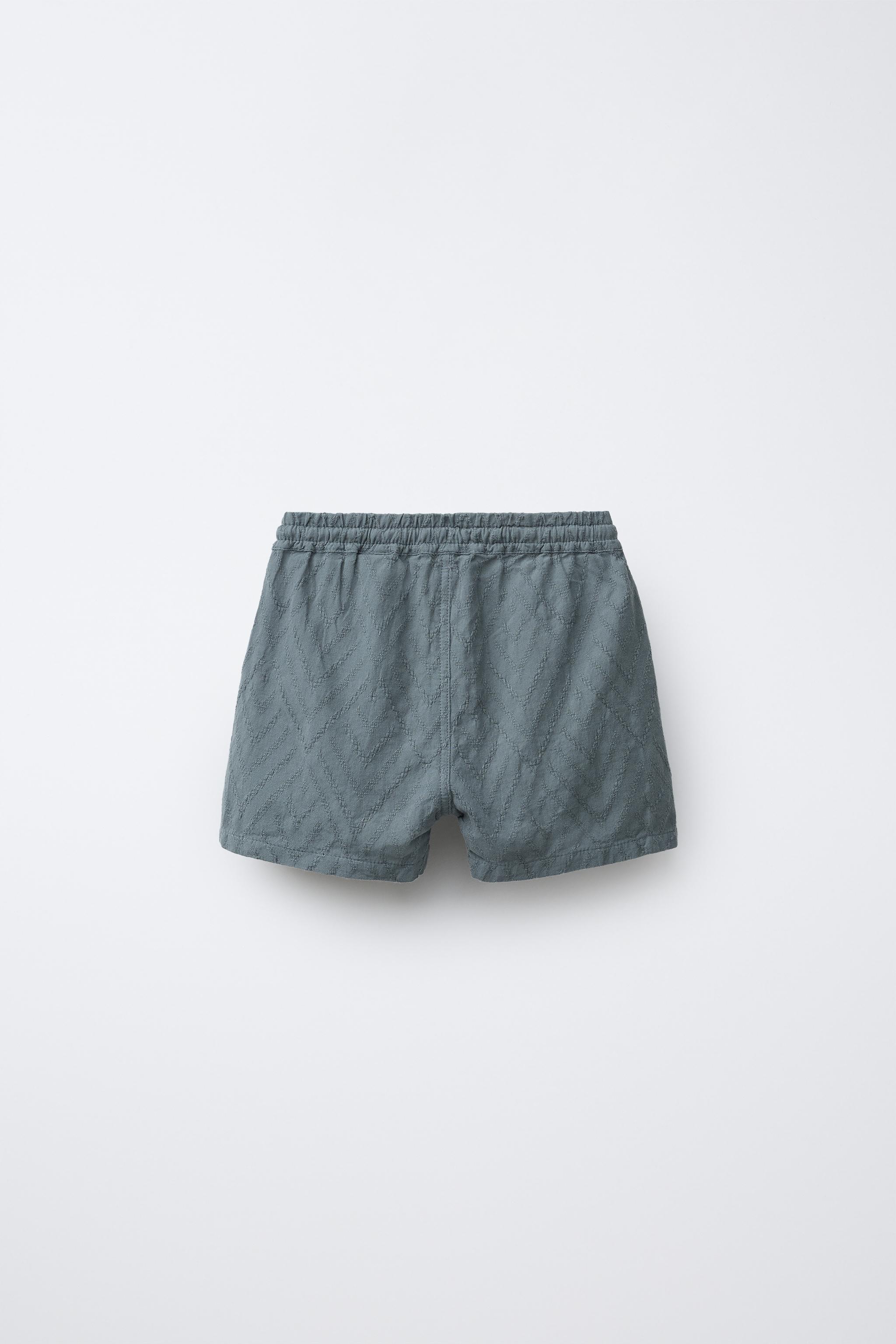 ZARA パンチング刺繍入りバミューダパンツ 8073/186 ジャカード織りテクスチャーバミューダパンツ - オイル | ZARA