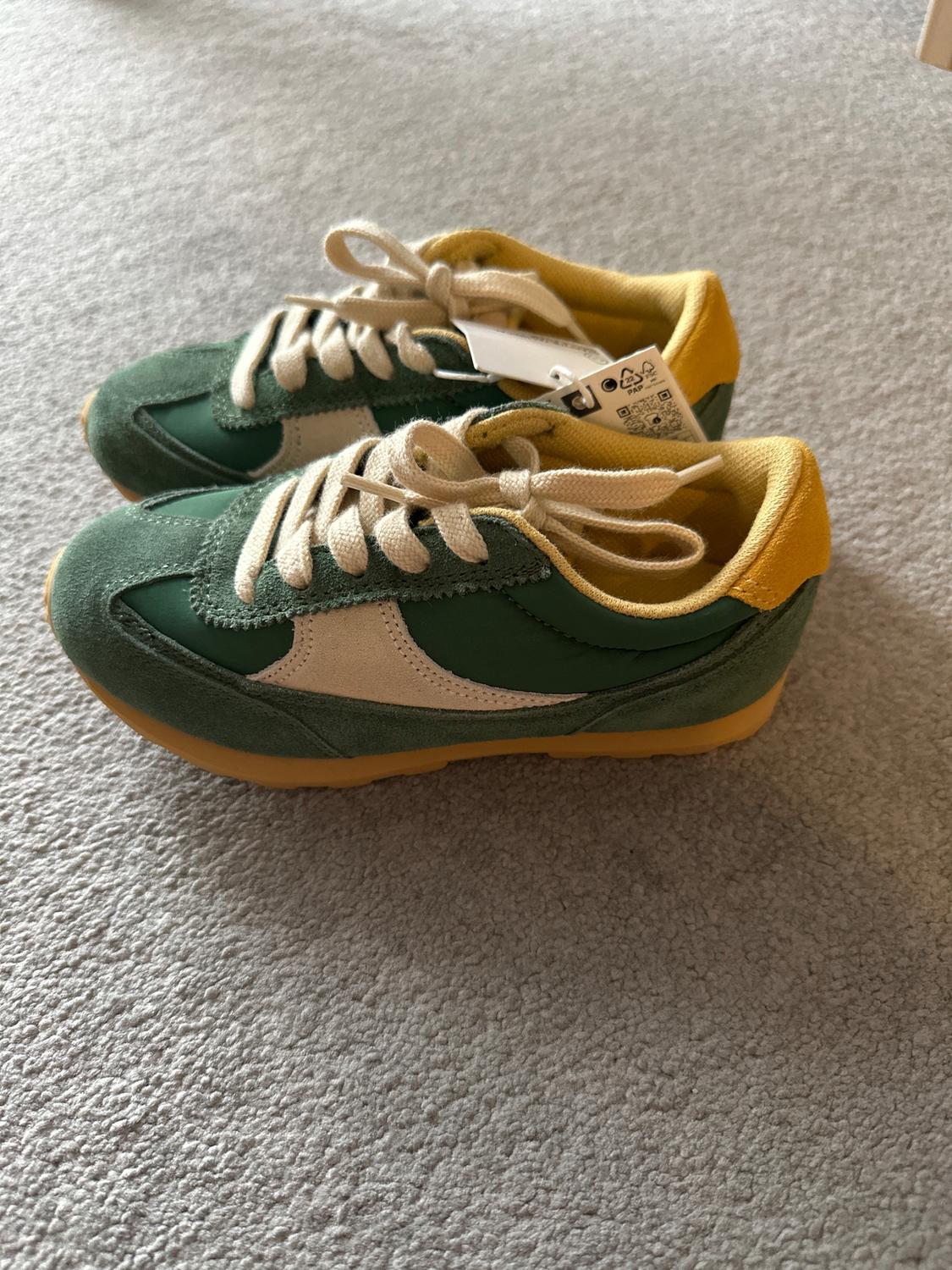 SOFT SNEAKERS - Image 2