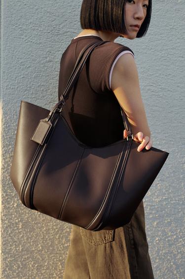 マキシトートバッグブラウンZaraのマキシトートバッグ - ブラウン 