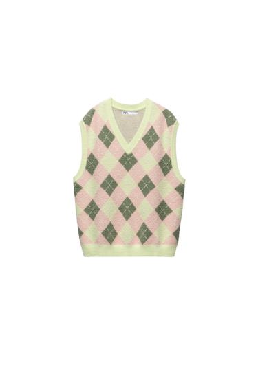 ARGYLE KNIT VEST