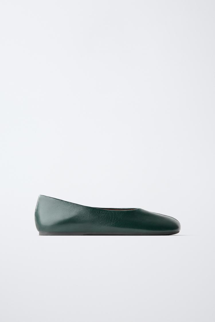 LEATHER BALLET FLATS — Green