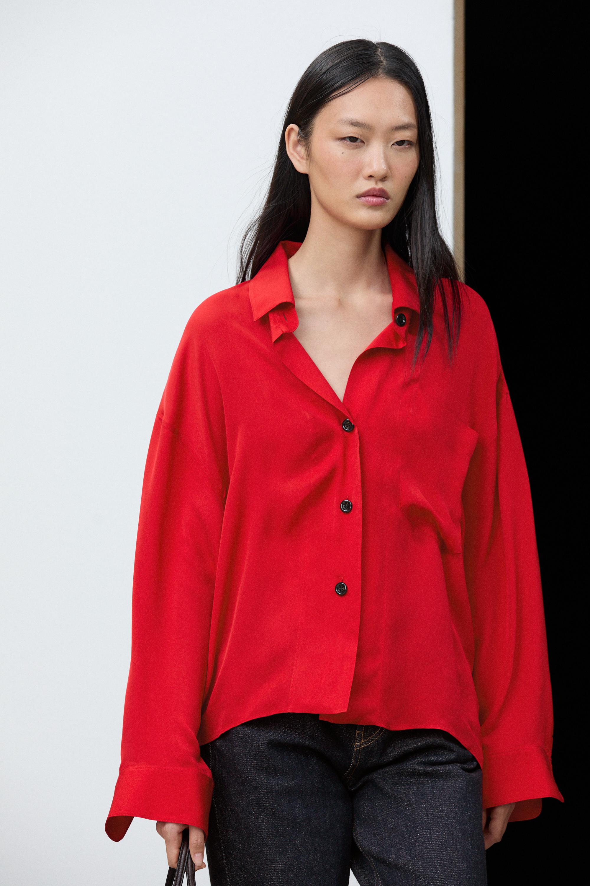 Oversize flowing shirt with pocket detail