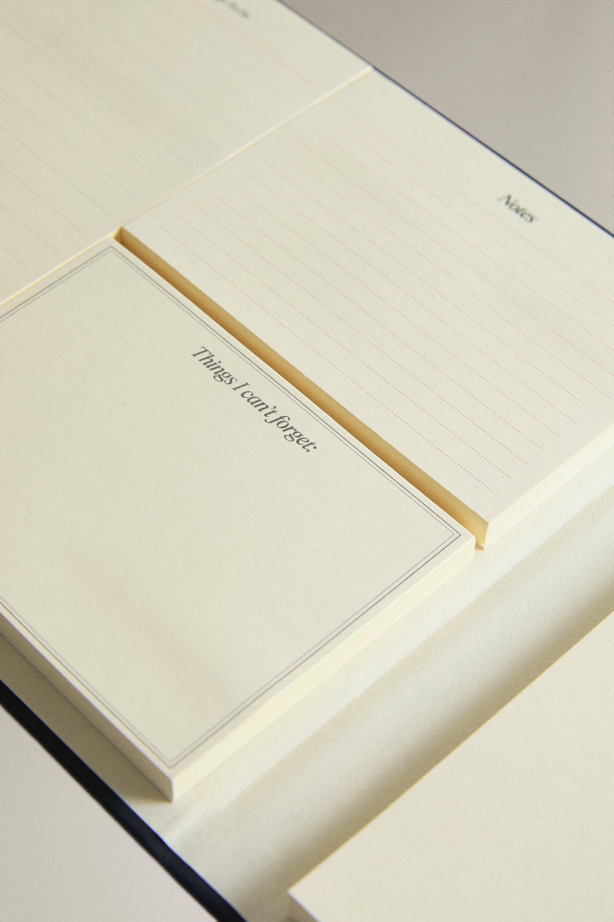 STICKY NOTE BOOK — Multicolored