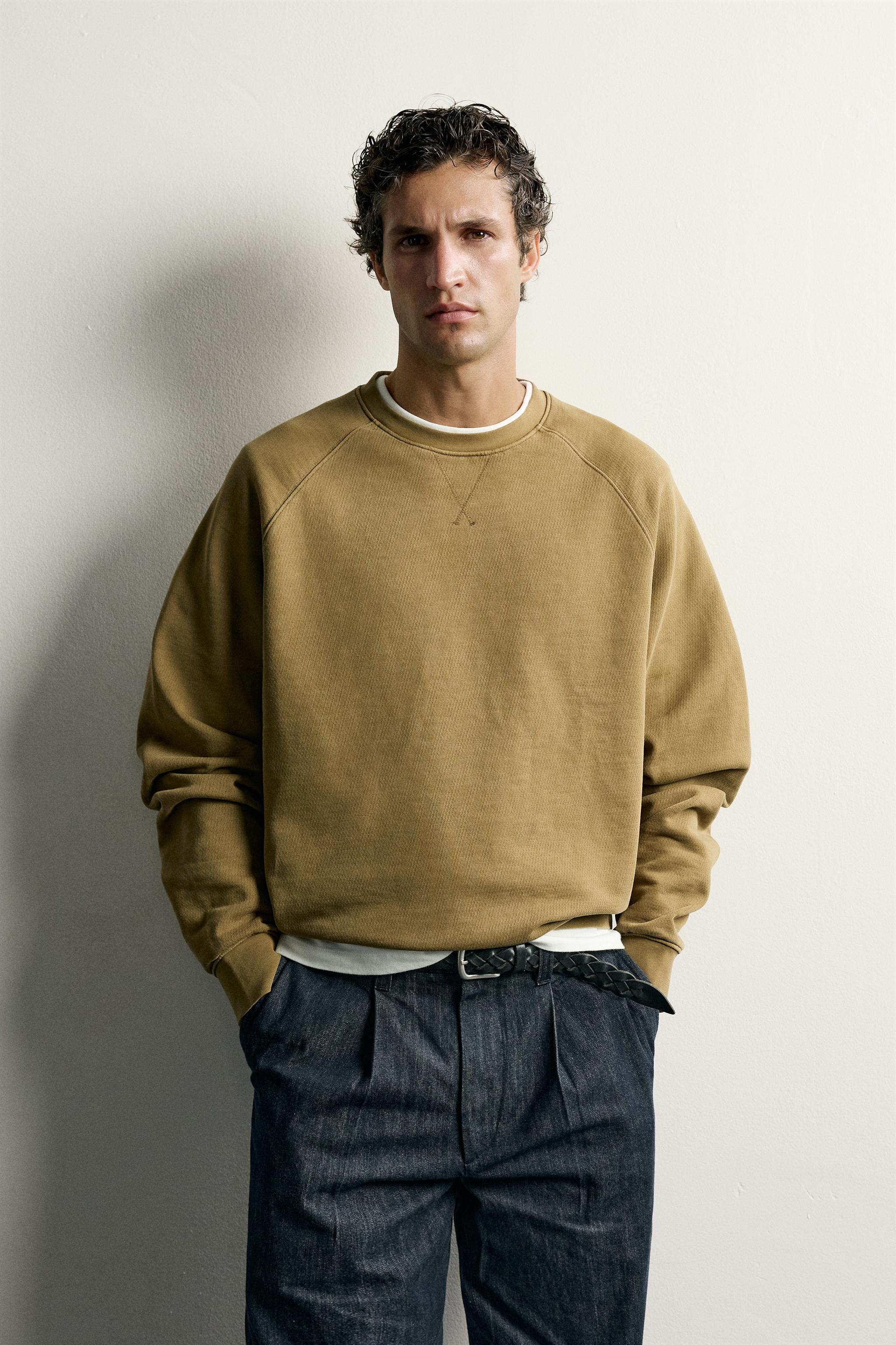 REGULAR FIT CREW NECK SWEATSHIRT