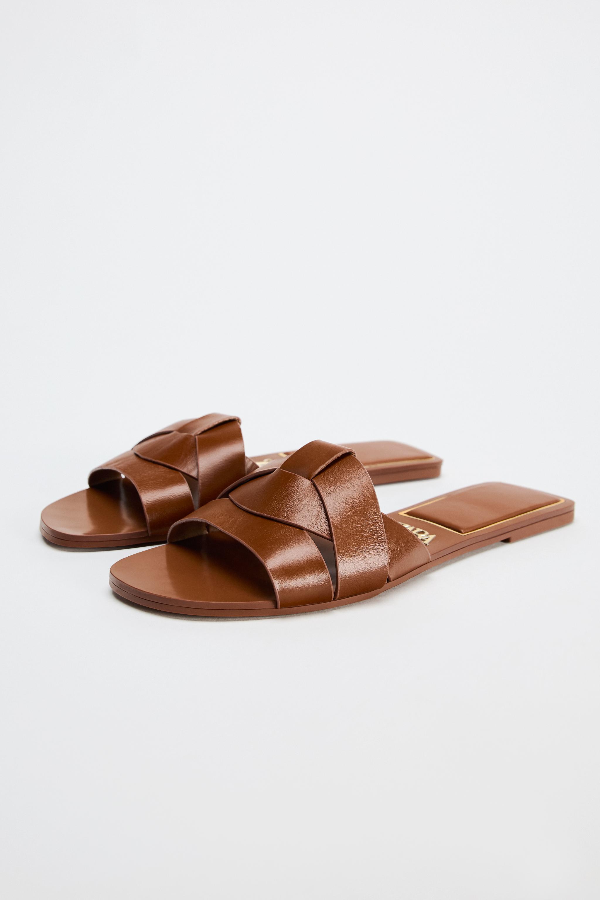 SANDALES PLATES EN CUIR CROISEES Marron ZARA France