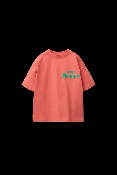 T-SHIRT MIT PRINT HÔTEL MAGIQUE © X ZARA - Rot / Koralle von Zara