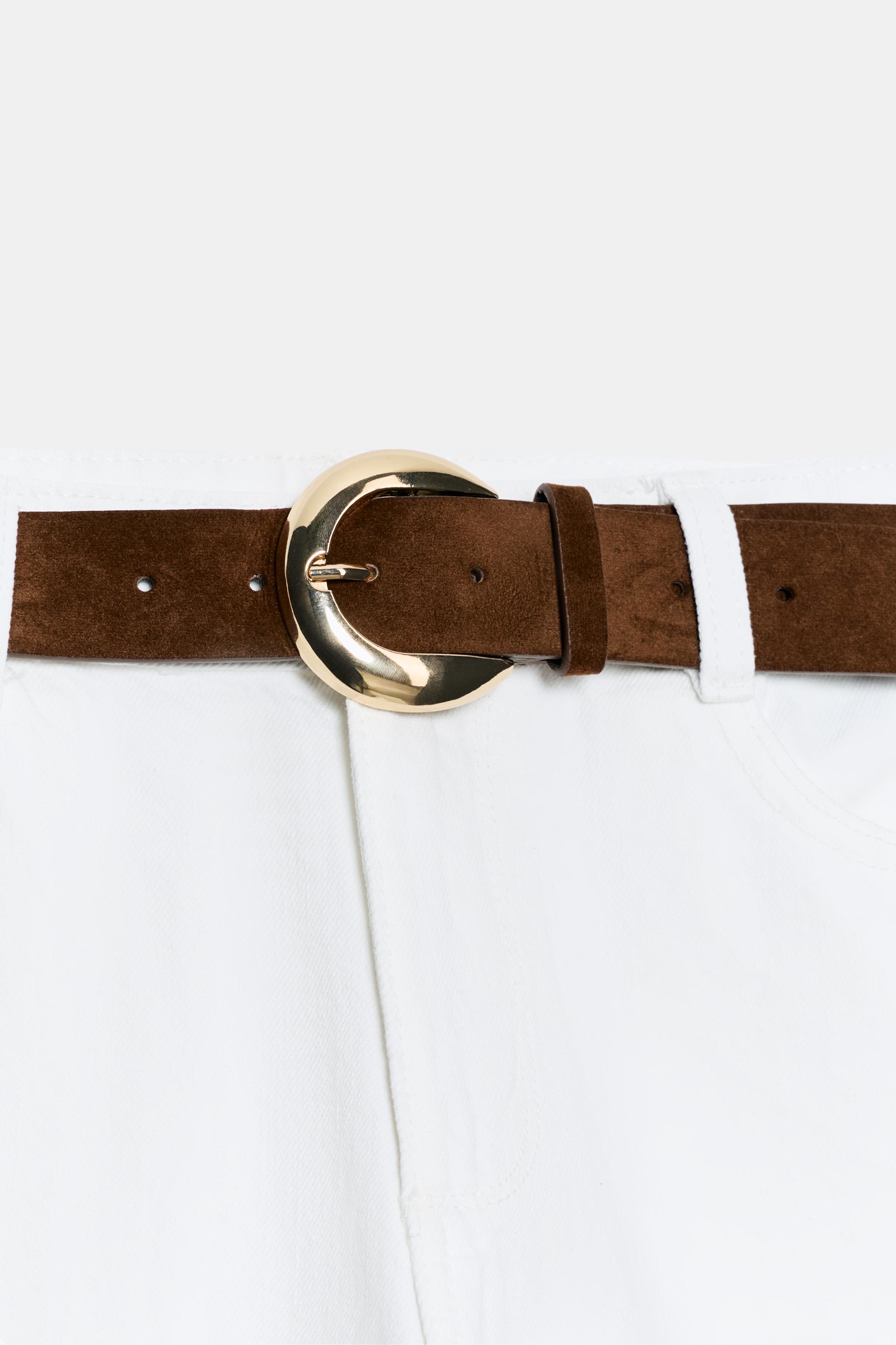 JEAN LARGE COURT TAILLE HAUTE À CEINTURE