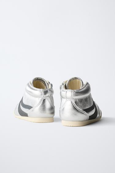 BASKETS MONTANTES MODE - Argent de Zara - Image 5
