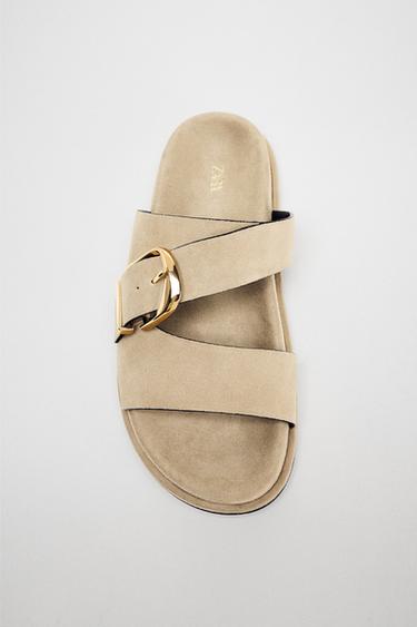 Zara FLAT BUCKLE SUEDE SANDALS - Sandy Brown
