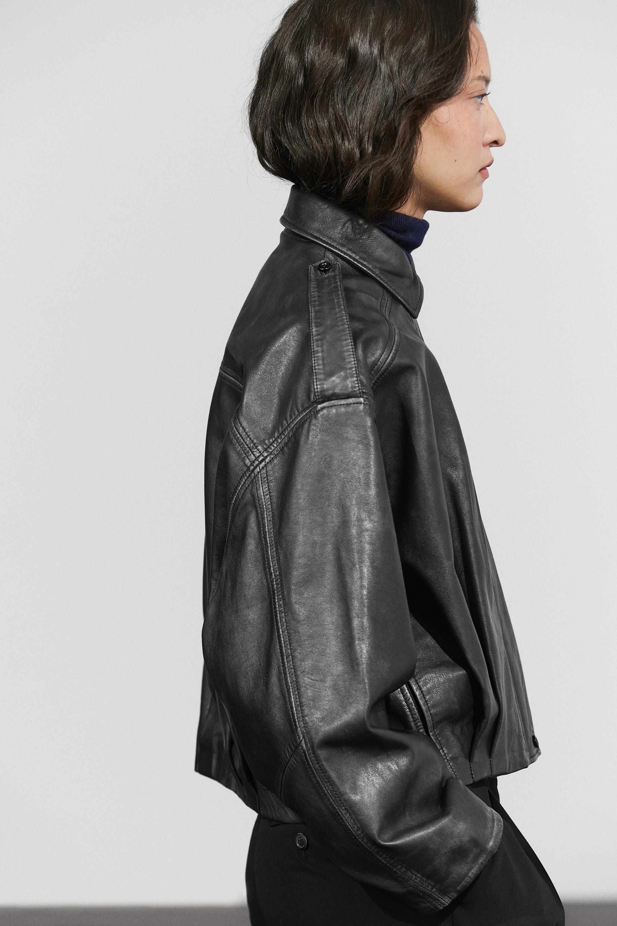 Veste bomber à col revers en cuir nappa