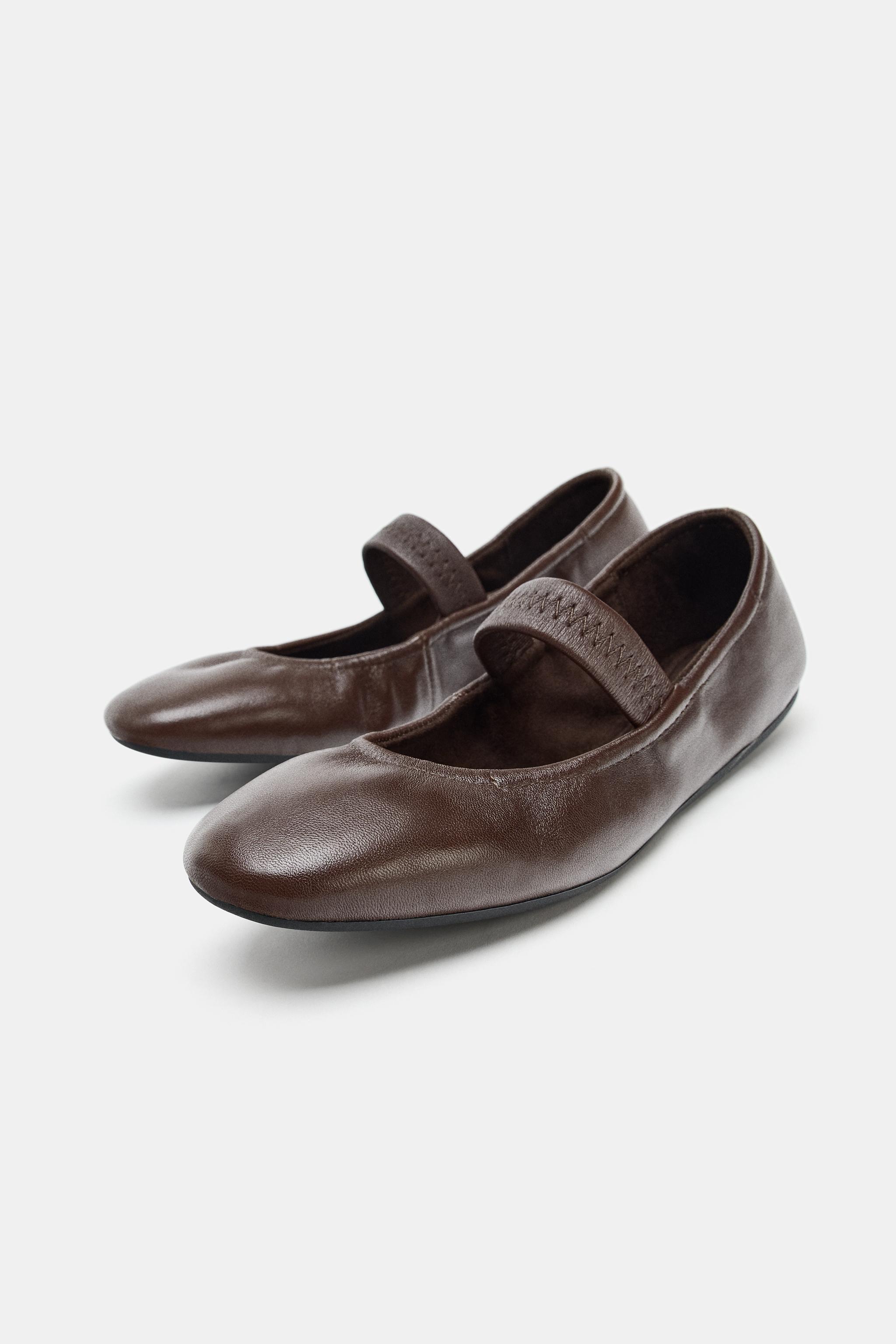 LEATHER BALLET FLATS WITH ELASTIC STRAP