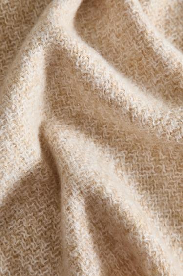 PLAID FRANGES - Beige clair de Zara