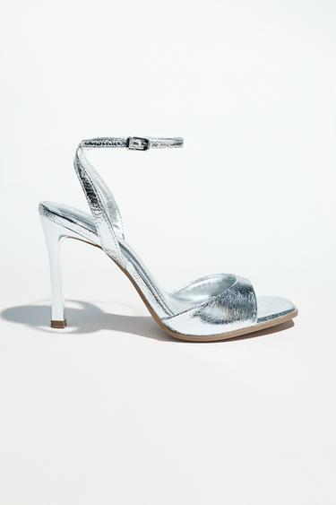 Zara PATENT EFFECT HEELED SANDALS - Silver