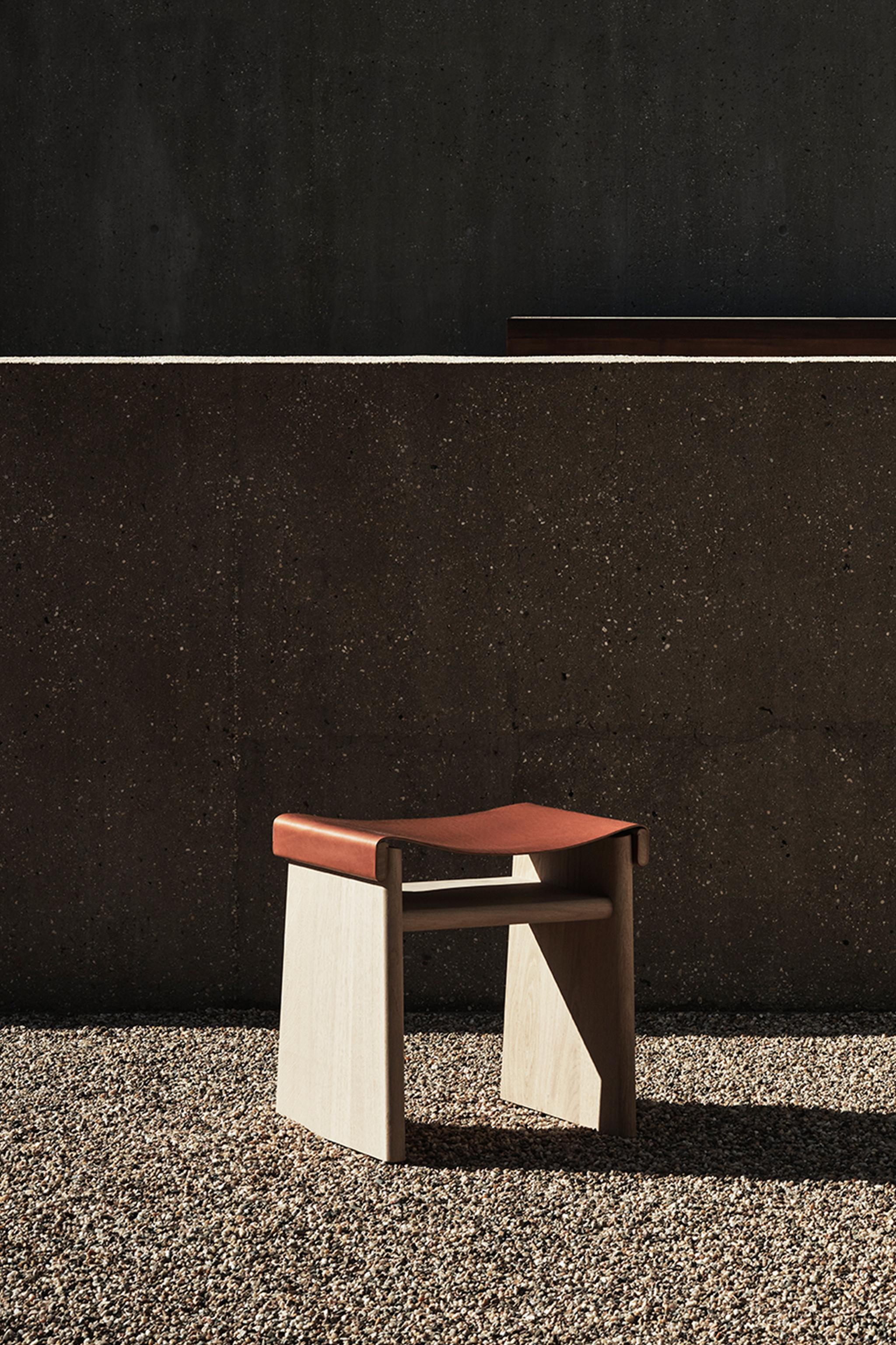 STOOL 02 - ライトベージュ | ZARA Japan / 日本