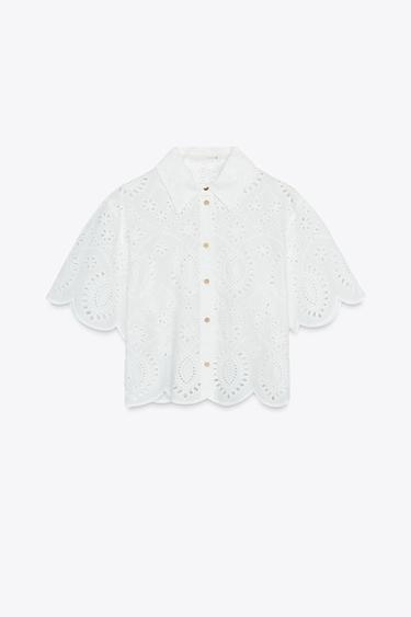 ÁO SƠ MI THÊU HỌA TIẾT KIỂU THỦNG LỖ - Màu trắng từ Zara