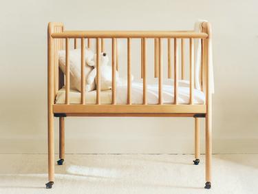 KIDS' ASH WOOD MINI COT — Light beige 1