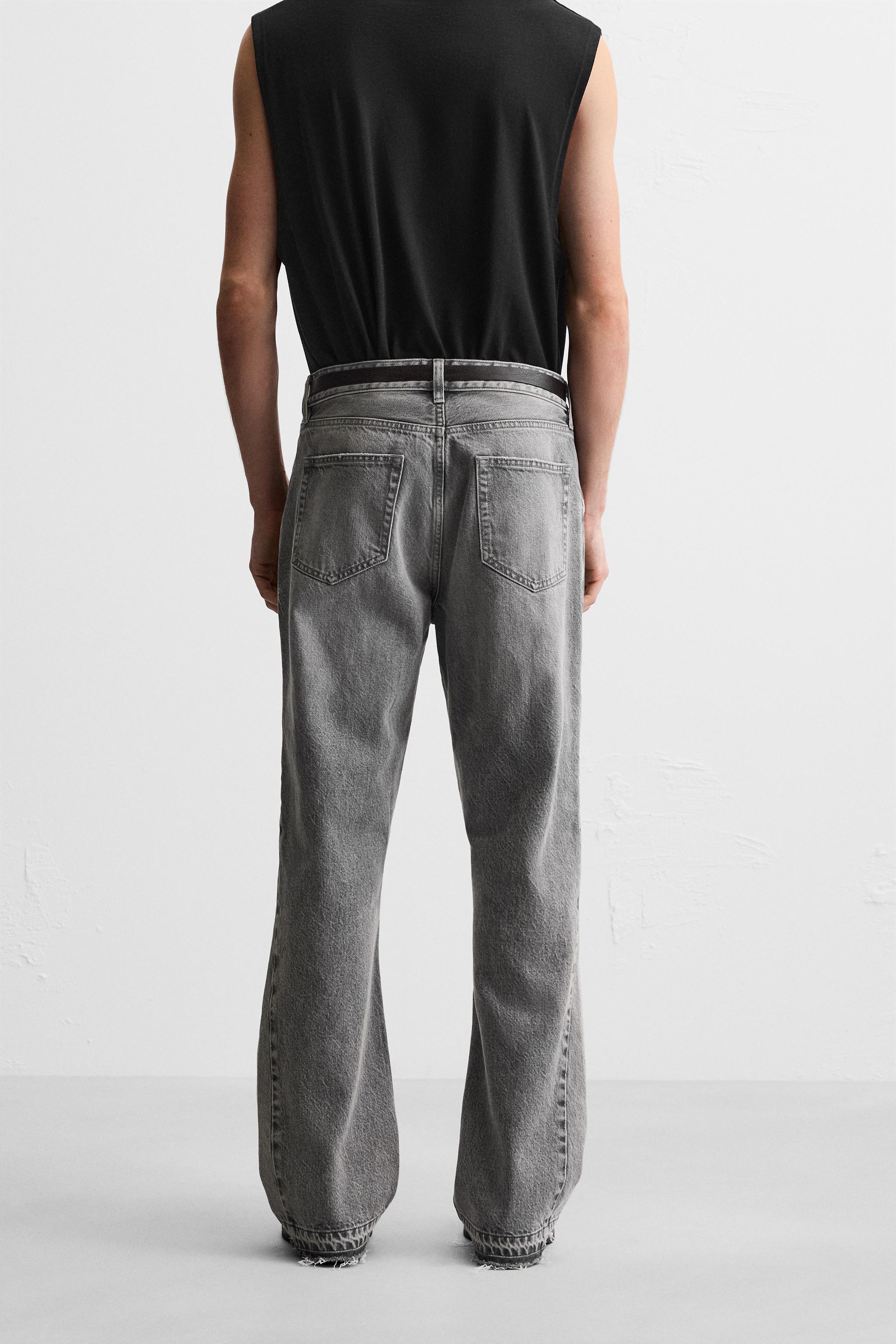 FLARE FIT JEANS