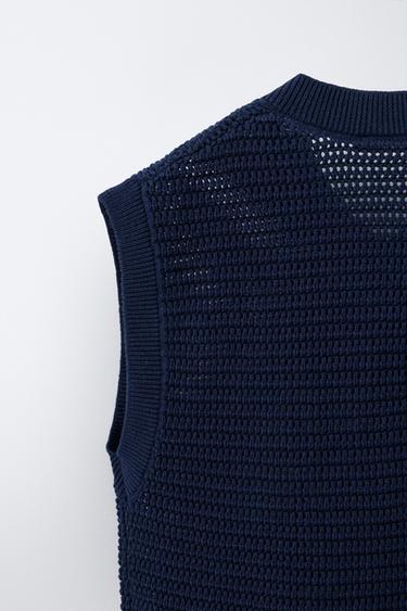 GILET EN MAILLE AVEC INSCRIPTION EN VELOURS BOUCLÉ - bleu marine de Zara - Image 3