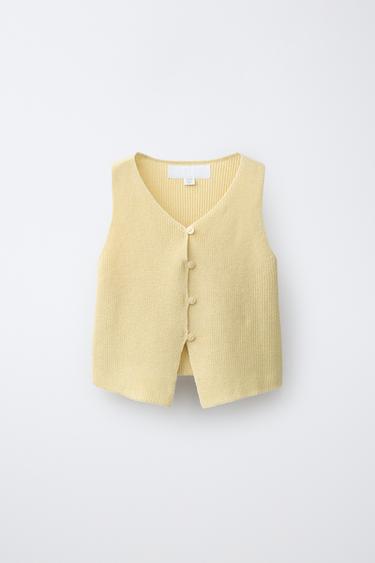 KNIT TOP WITH BUTTONS - Light yellow by Zara