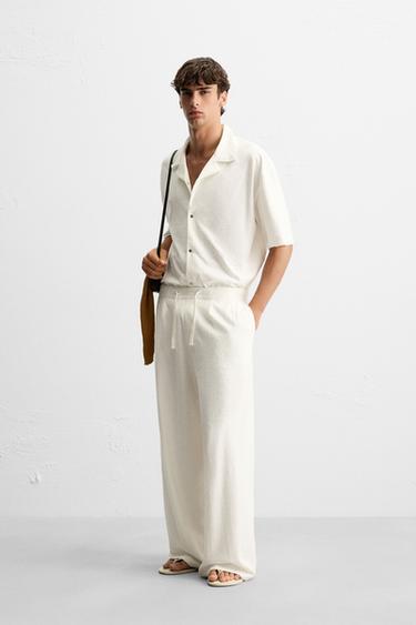 PANTALON COUPE DÉCONTRACTÉE TEXTURÉ - Blanc de Zara - Image 3