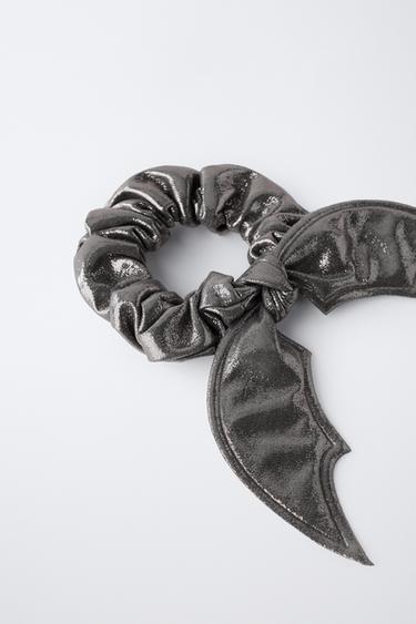 SHIMMER BATWING HAIR TIE - Dark silver by Zara - Image 2