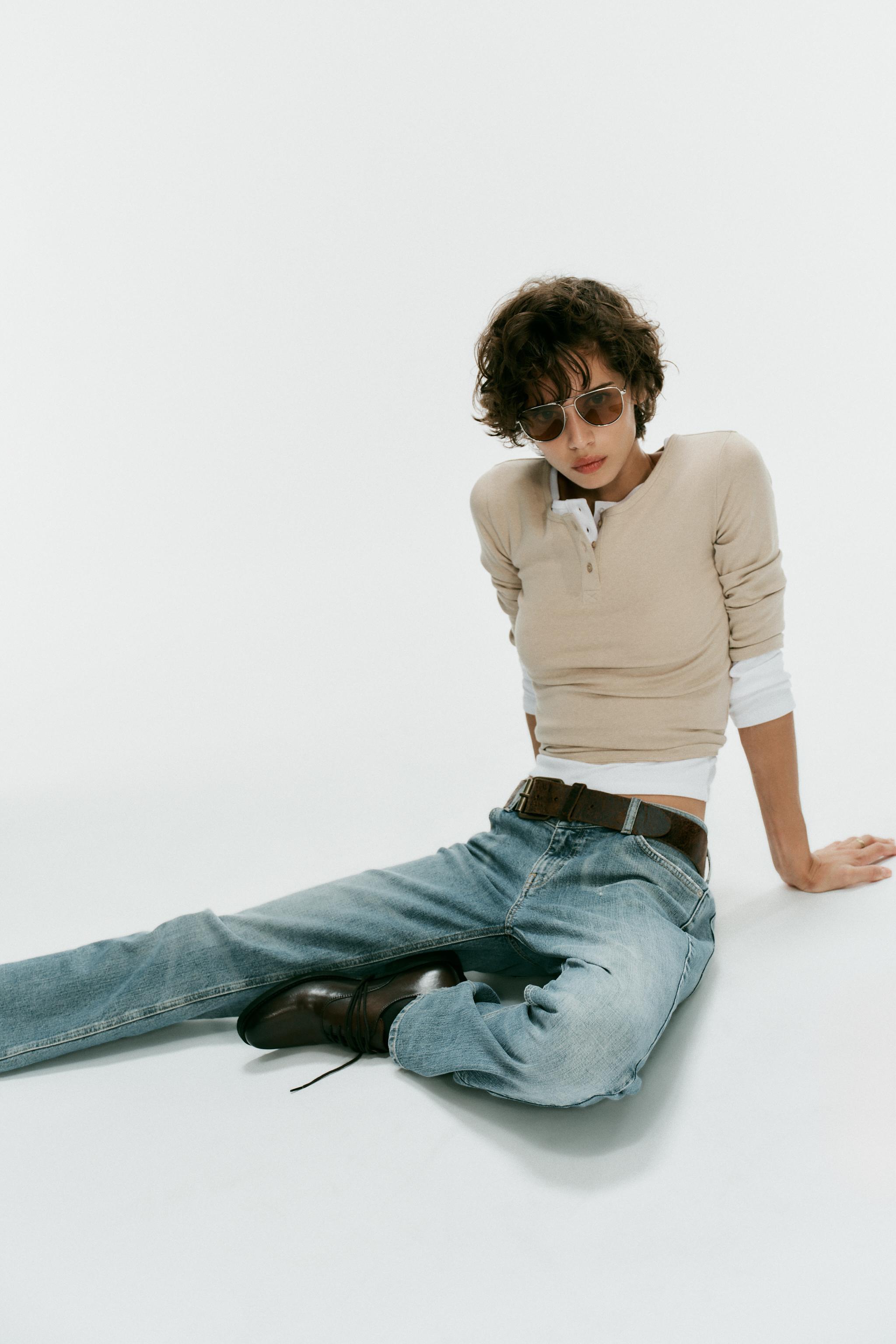 HENLEY T-SHIRT