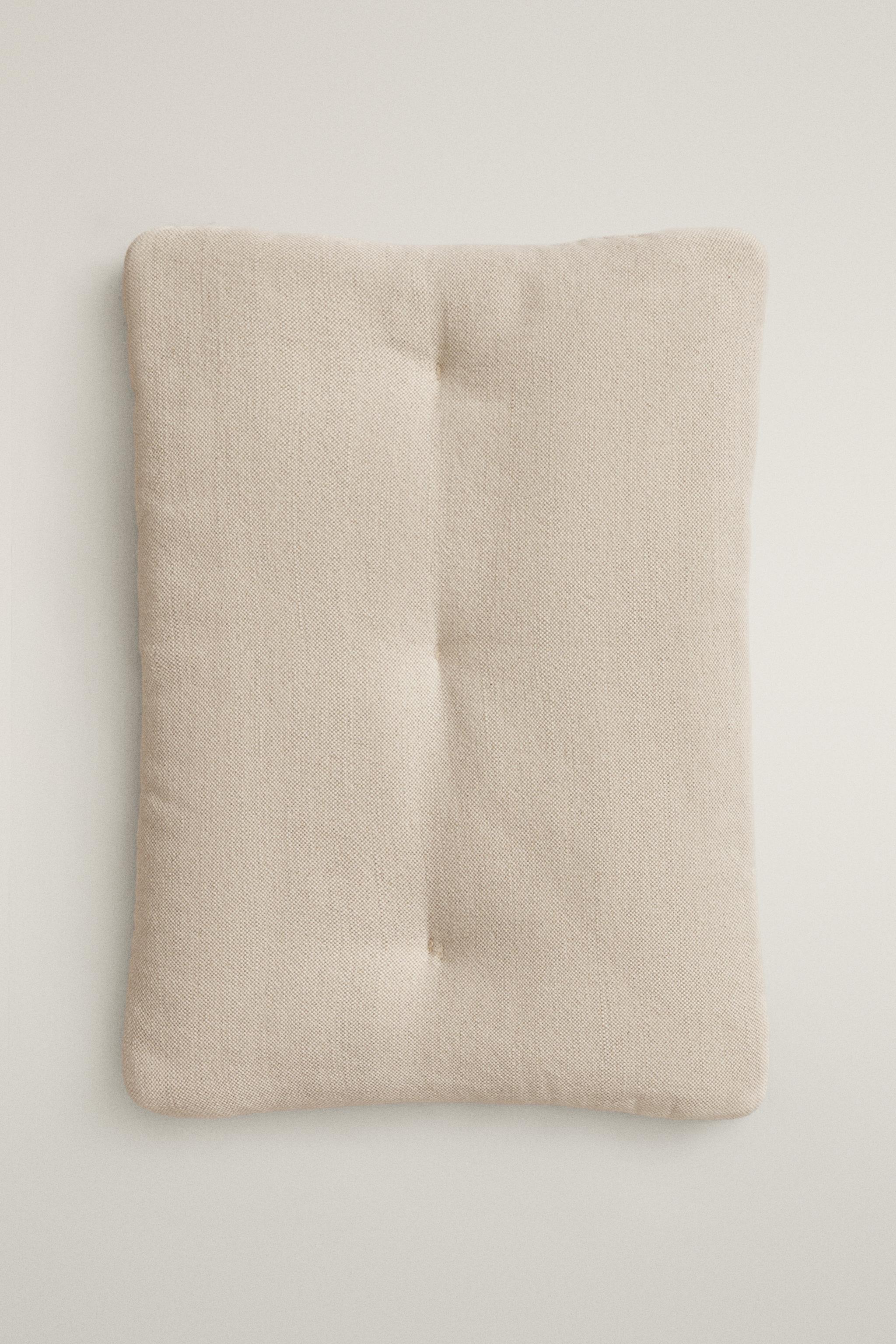 COUSSIN ALLONGÉ LIN