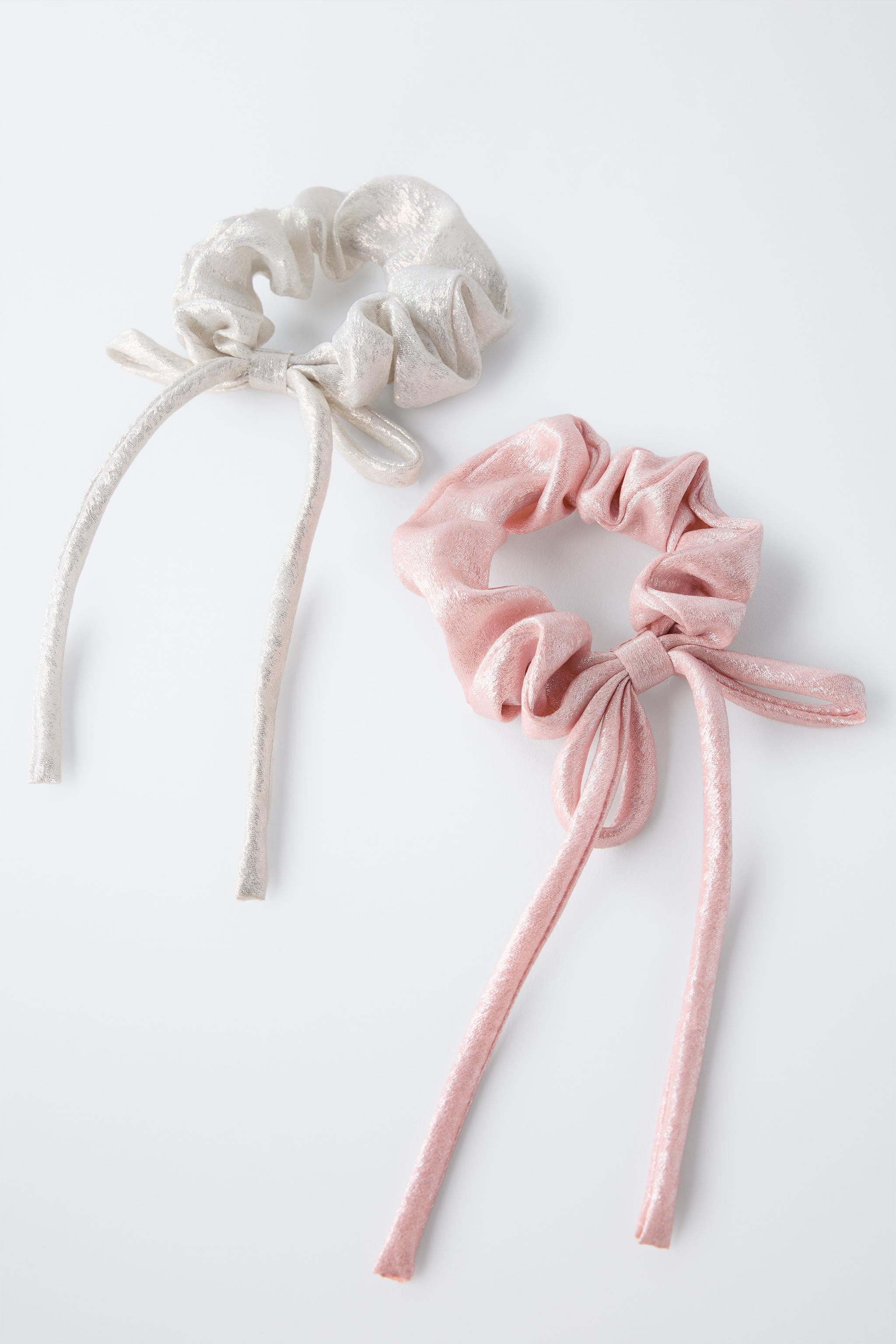 2-PACK OF GLITTERY BOW SCRUNCHIES - Silver | ZARA India