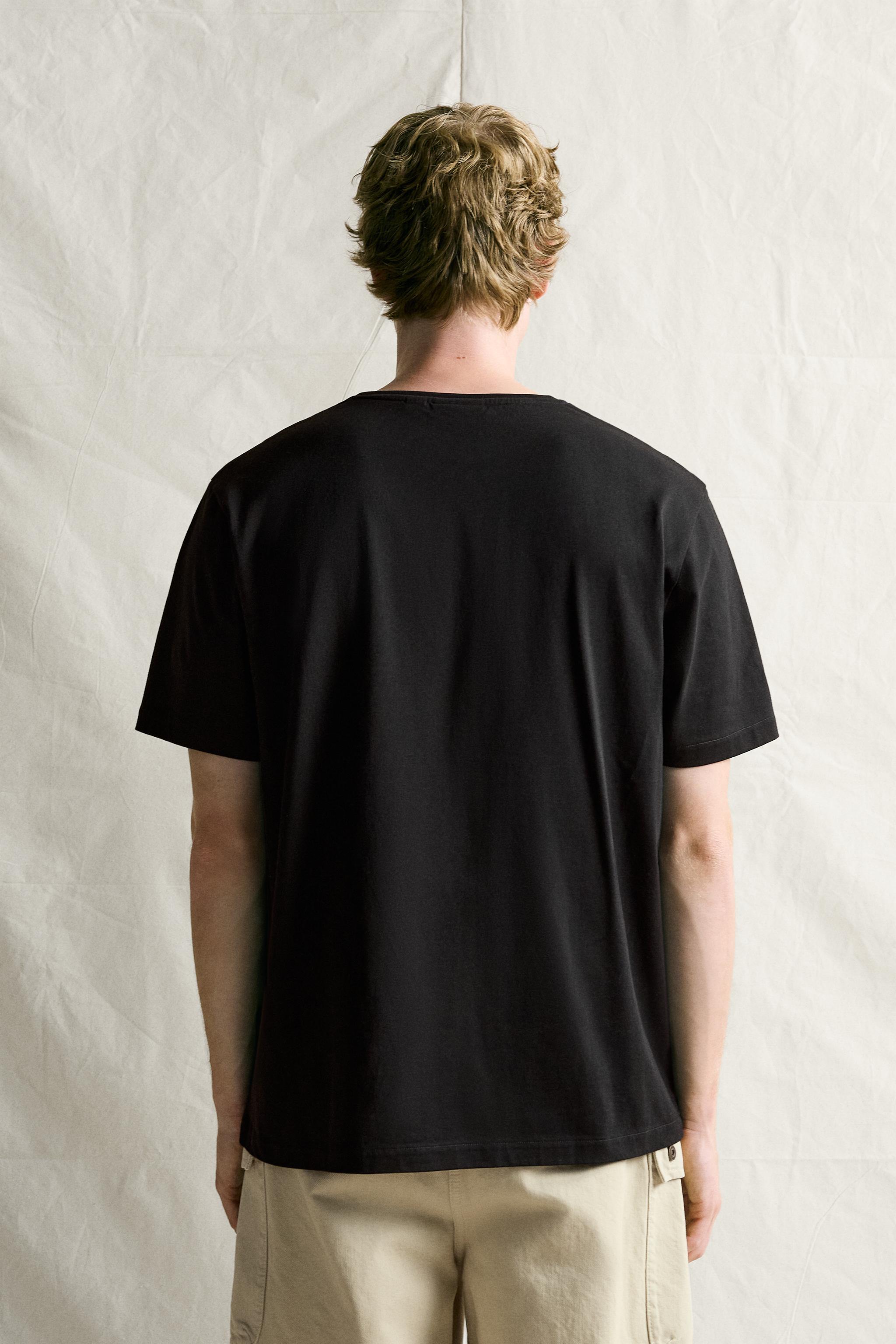 MEDIUM-WEIGHT SUPIMA® T-SHIRT