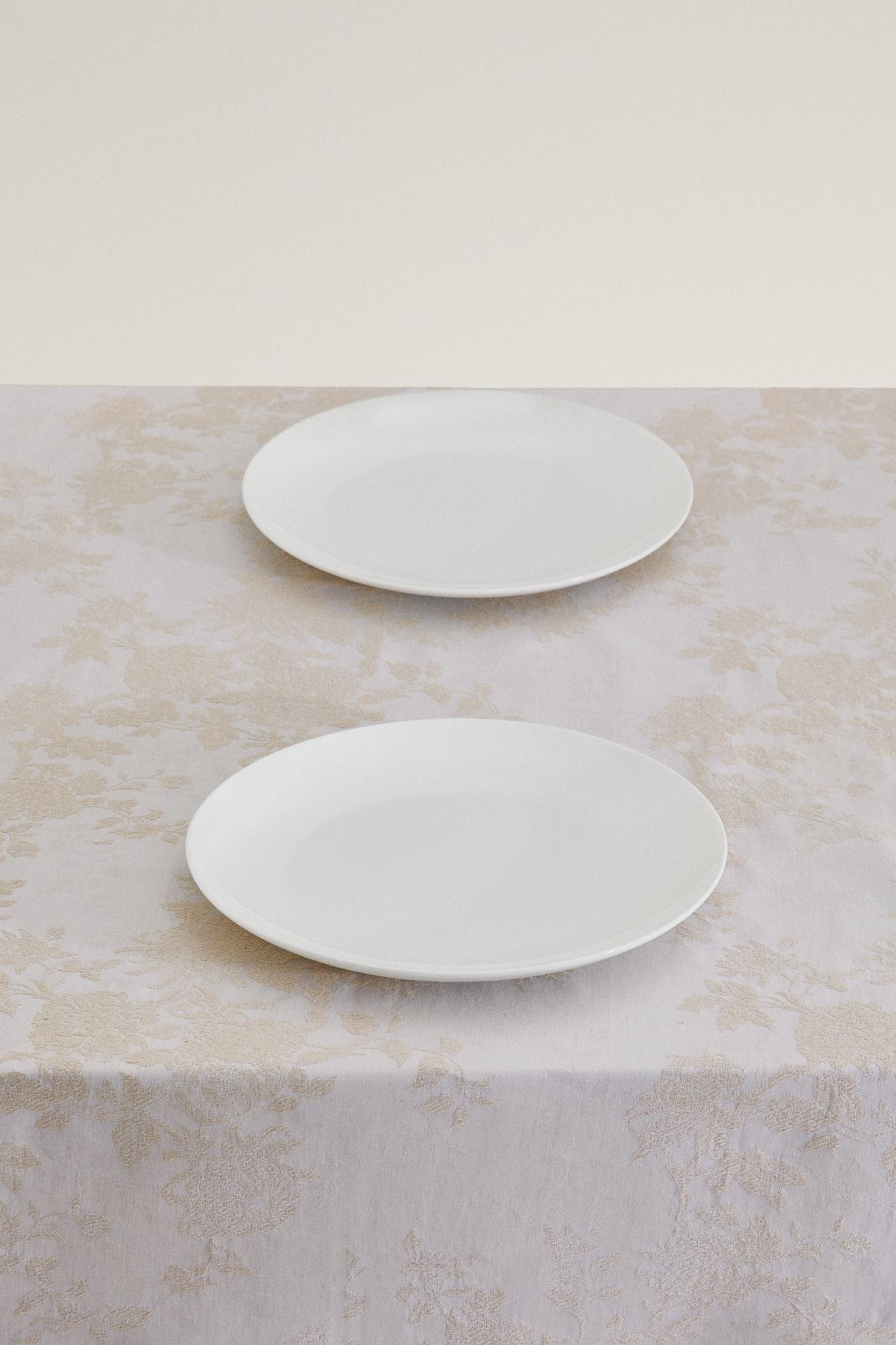 FLORAL JACQUARD TABLECLOTH — Beige