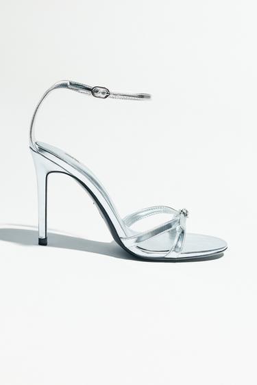 Zara 金屬效果高跟涼鞋 - 銀色