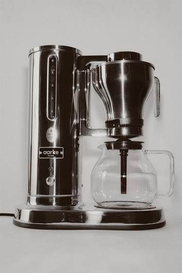 CAFÉTIÈRE EN ACIER AARKE - Acier de Zara - Image 5