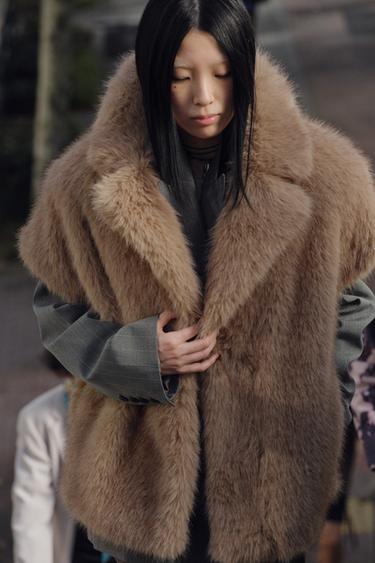 ZW COLLECTION LIMITED EDITION FAUX FUR WAISTCOAT - Beige by Zara