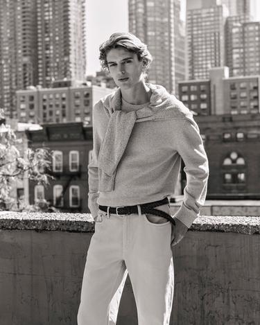 إطلالة - فيسون معدني الخاص بـ Zara