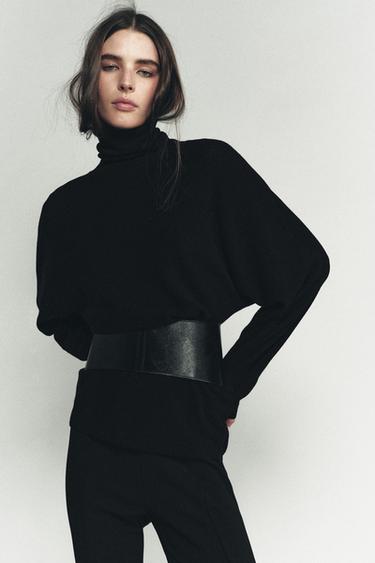 KNIT BATWING SLEEVE JUMPER - Black by Zara