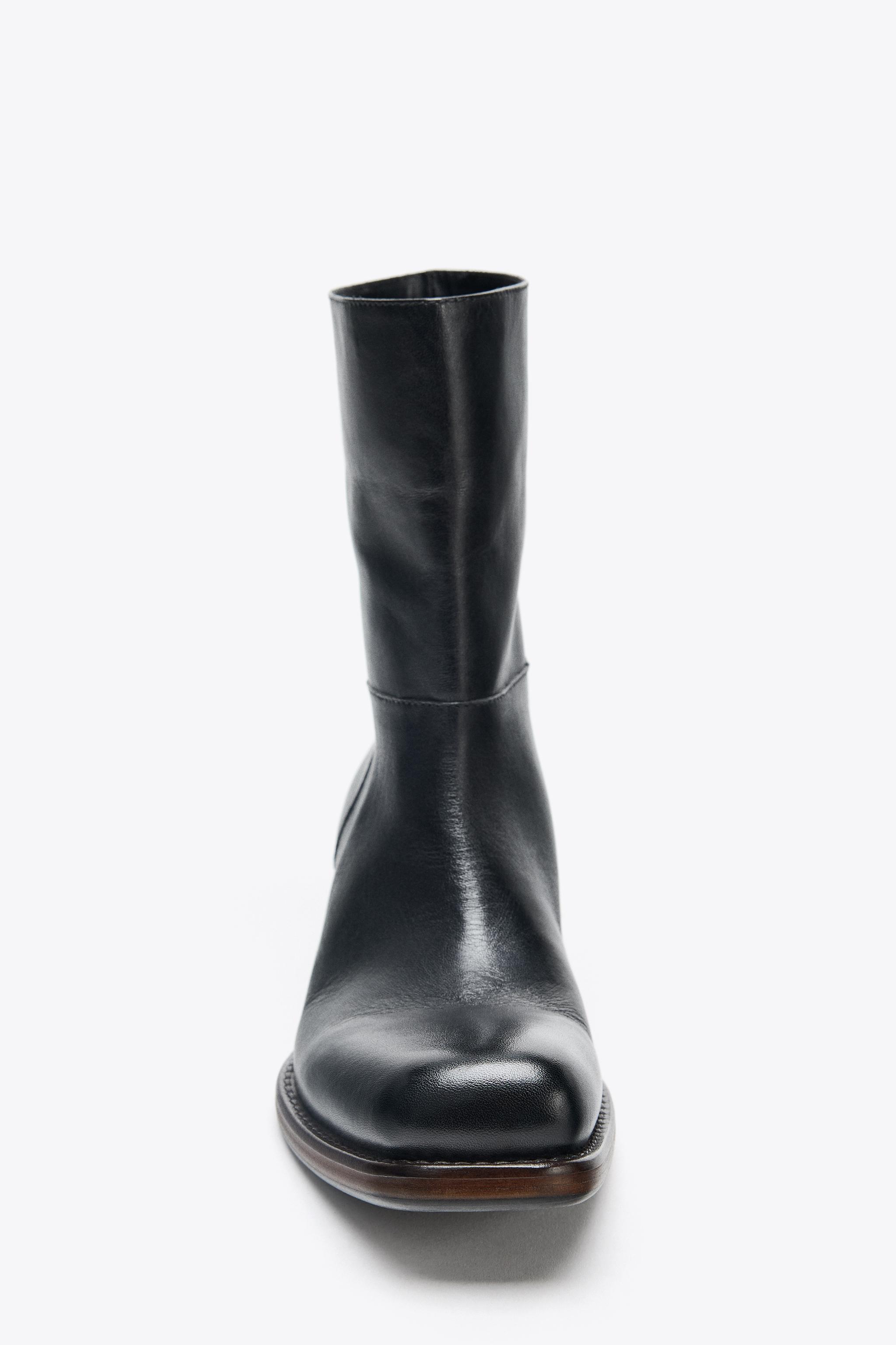カウボーイ風レザーショートブーツ - ブラック | ZARA Japan / 日本