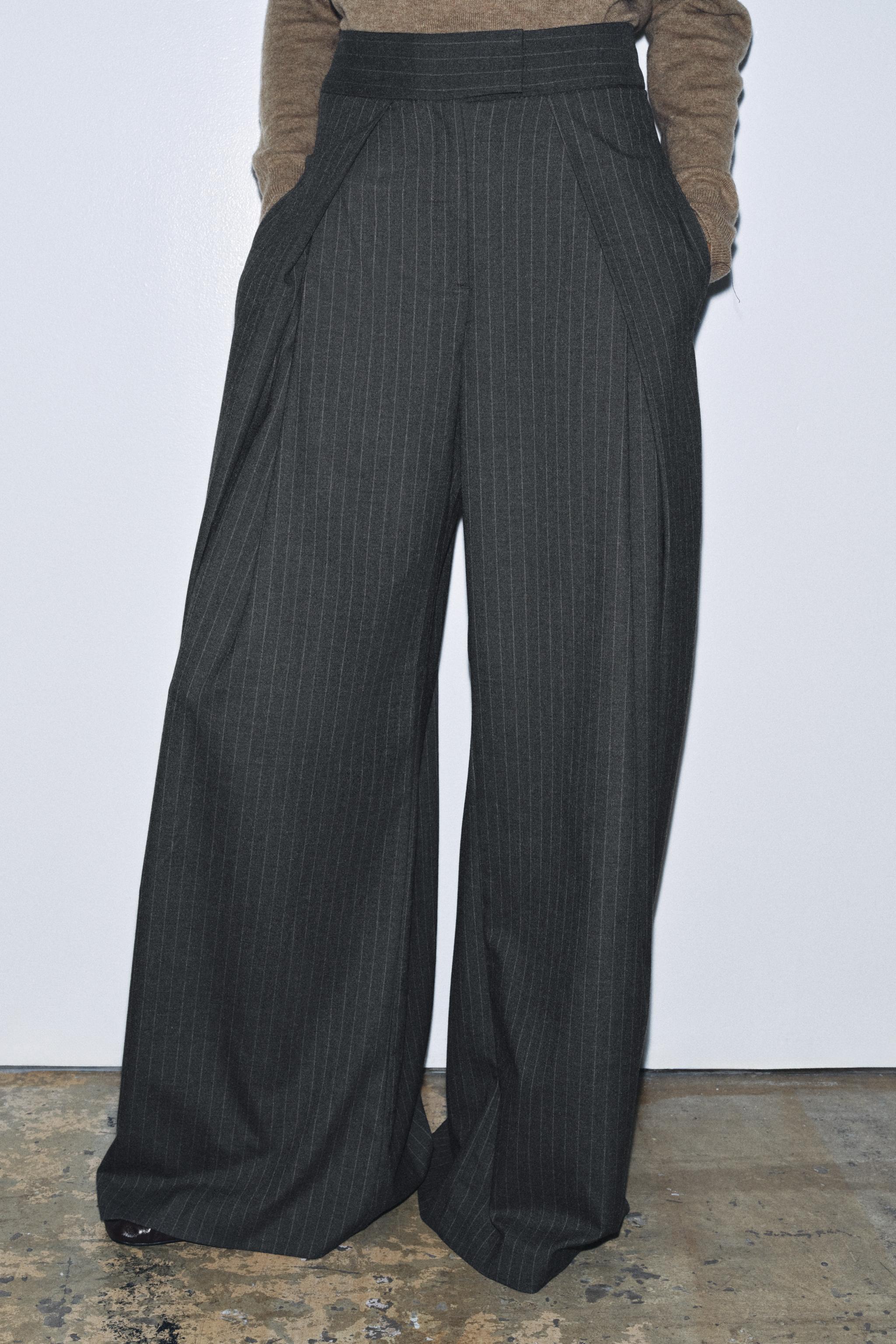 ZW COLLECTION PINSTRIPE PLEATED PANTS