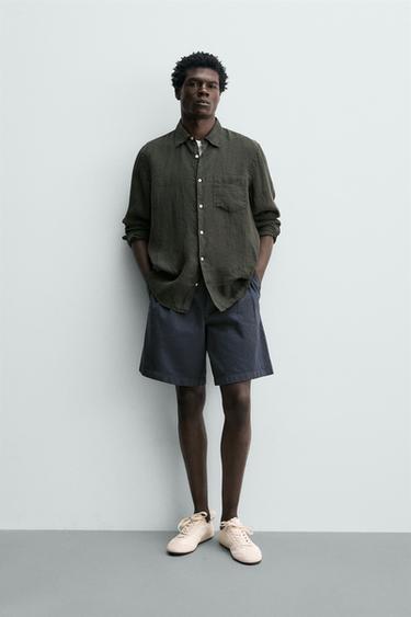 CAMISA REGULAR FIT 100% LINO - Verde oscuro de Zara - Imagen 0