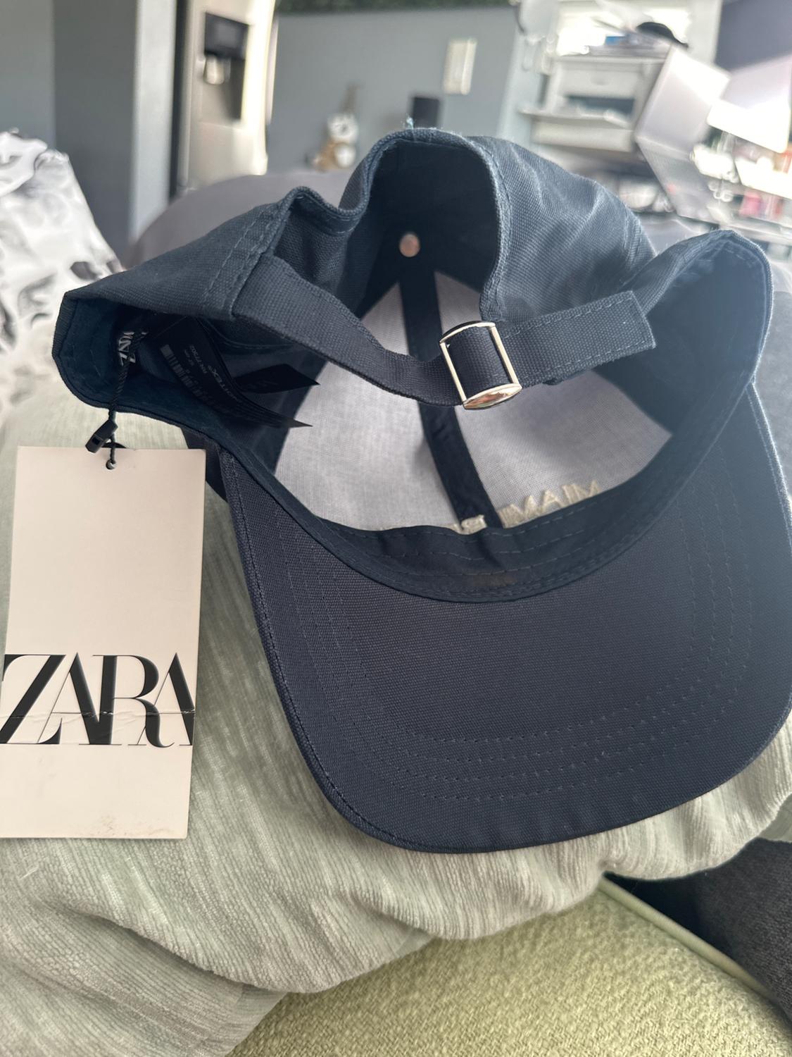 GORRA TEXTO BORDADO - Image 3
