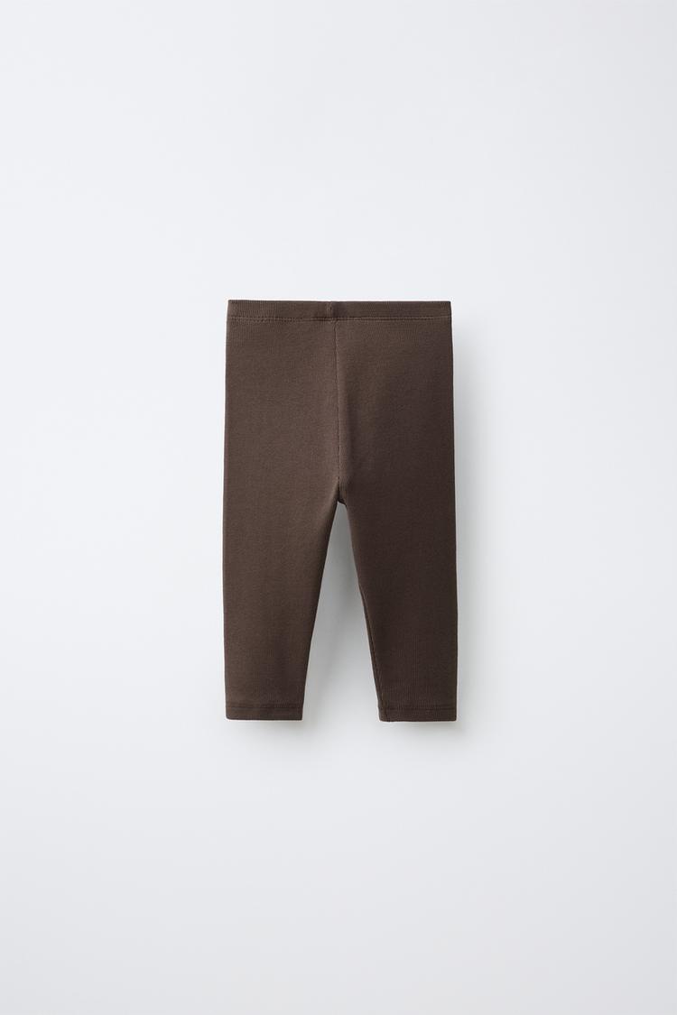 Leggings acanalados con etiqueta 2