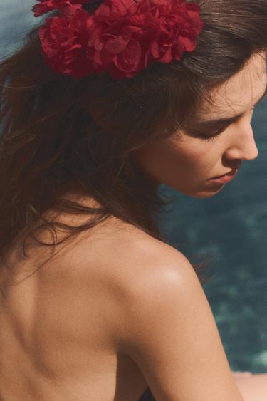 BARRETTE FLEUR ORGANZA - Rouge de Zara - Image 1