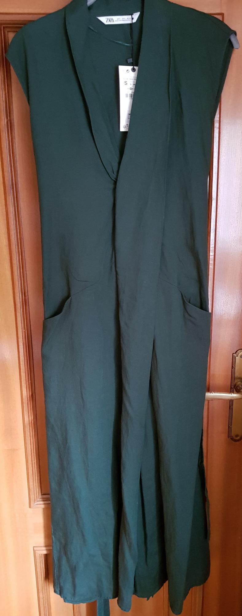 MIDI DRESS WITH BELT