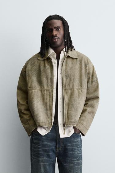 BUNDA BOXY FIT S ABSTRAKTNÍM POTISKEM - S potiskem od Zara