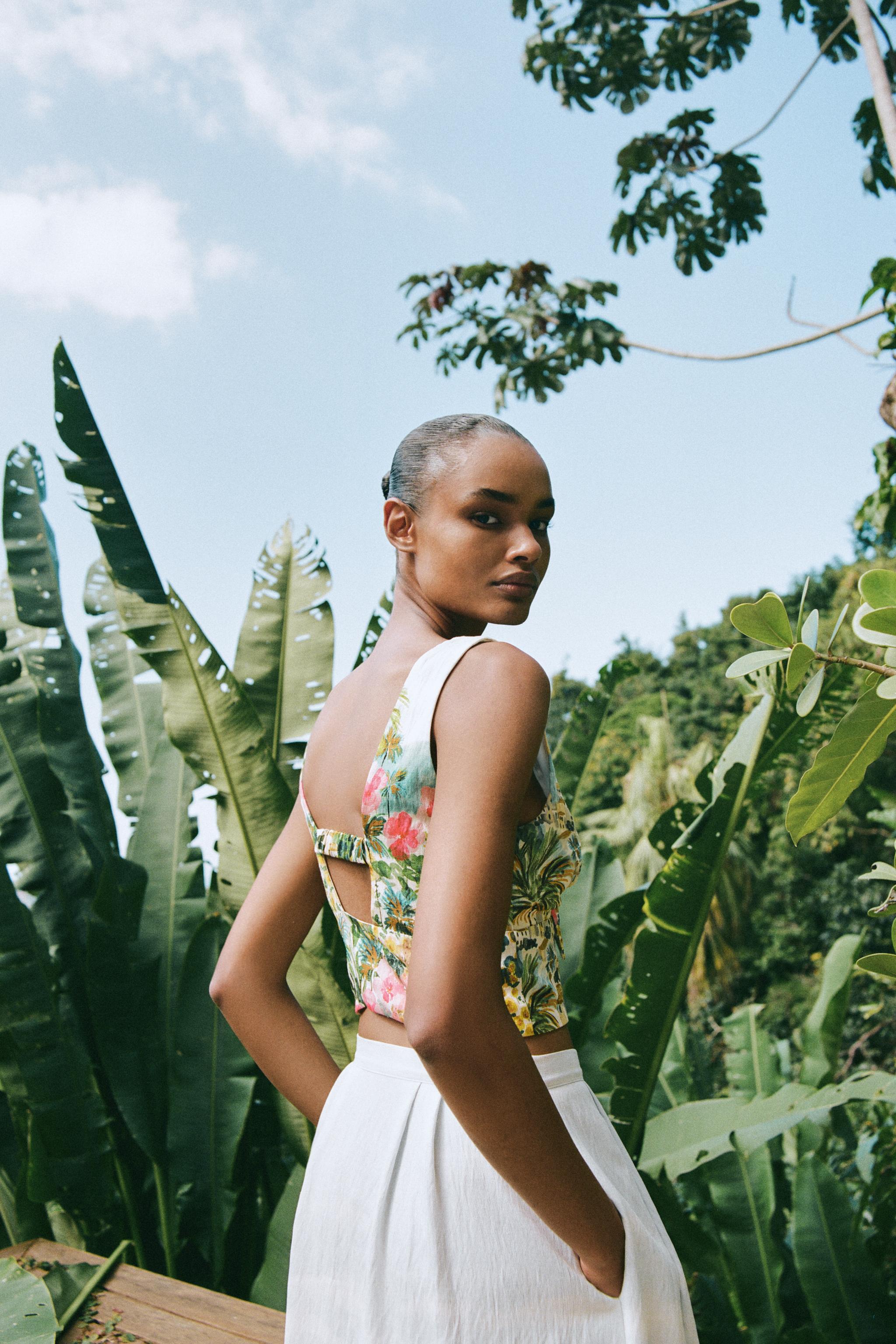 小物 SARA ダブルブレードストラップ付きビキニトップ - ターコイズブルー | ZARA