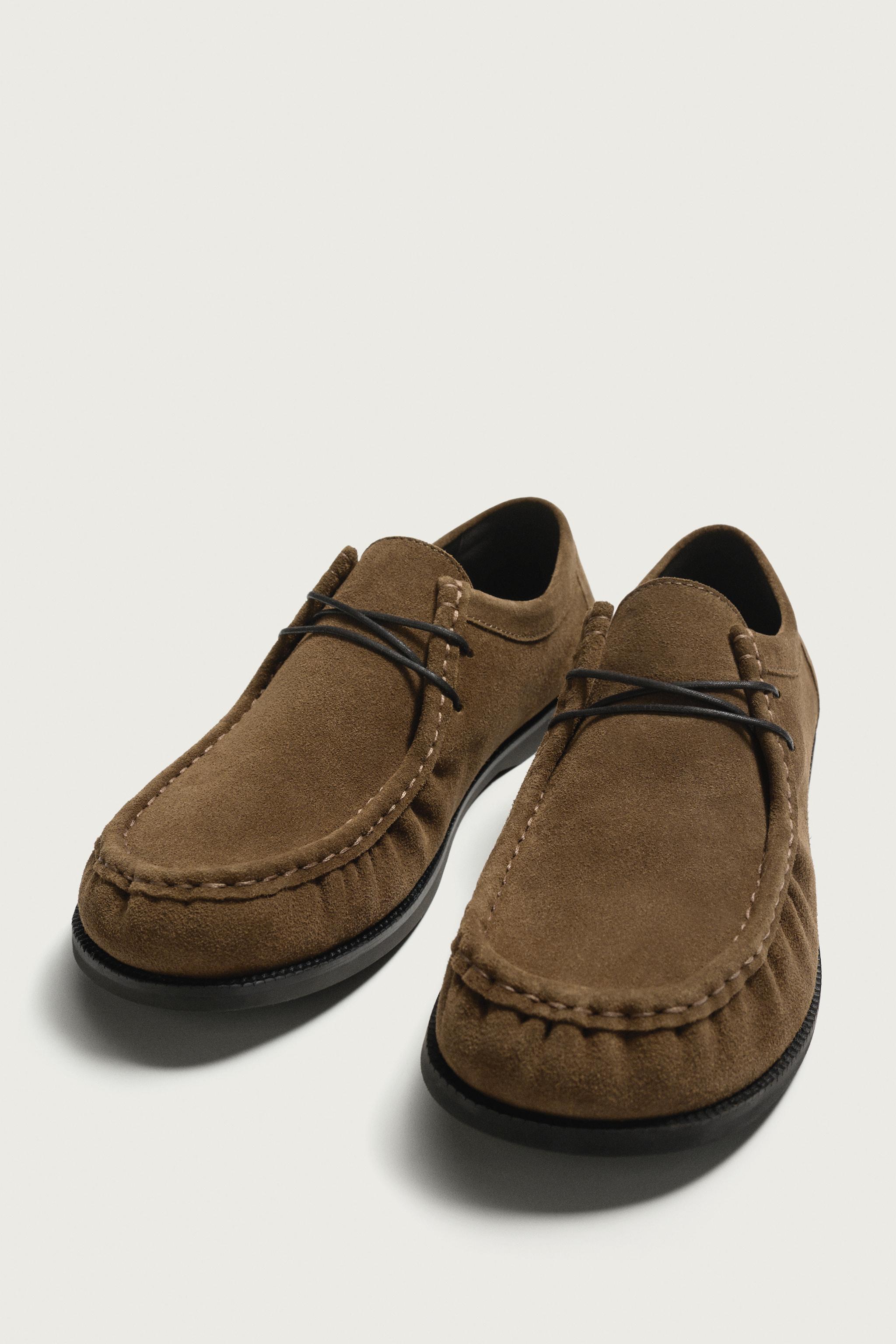 CHAUSSURES EN CUIR
